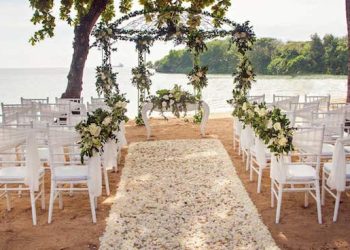 Melia-Bali-Beach-Wedding-Ceremony